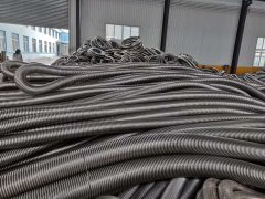 红立方软管车间2（一角）